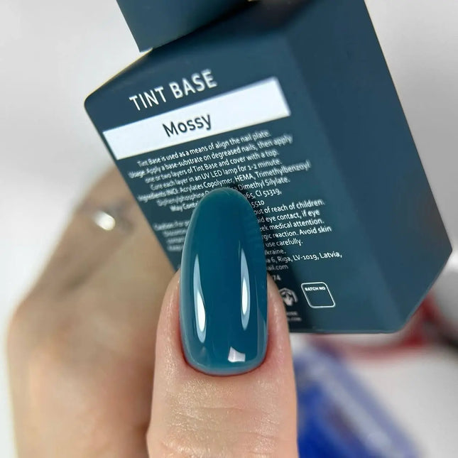 Παλτό βάσης Cover Tint Base Χρώμα Mossy "Green" 15 ml HEYLOVE