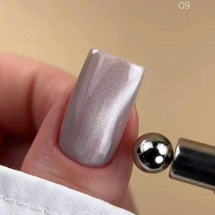 Βερνίκι Gel BIBLIOTEKA Cat Eye №09 Moon Veil 10ml - Ασημί λευκό
