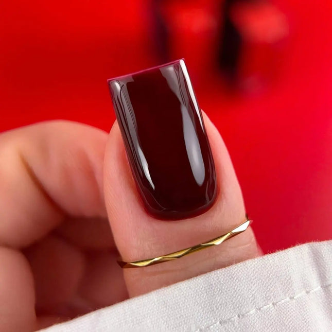 Βερνίκι Gel BIBLIOTEKA №047 Oxblood 10ml - Βαθύ κόκκινο χρώμα μπορντό