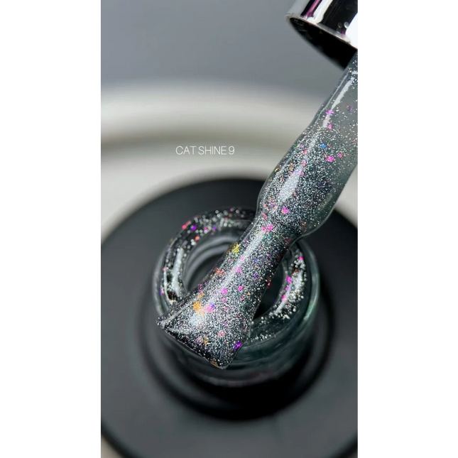 Gel polish Cat Shine №9 9 ml Saga Professional - Gel Nail Polish