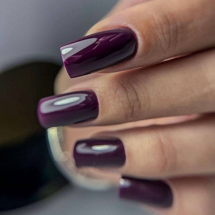 Gel Polish Desire №105 σκούρο σταφύλι 8ml KARO