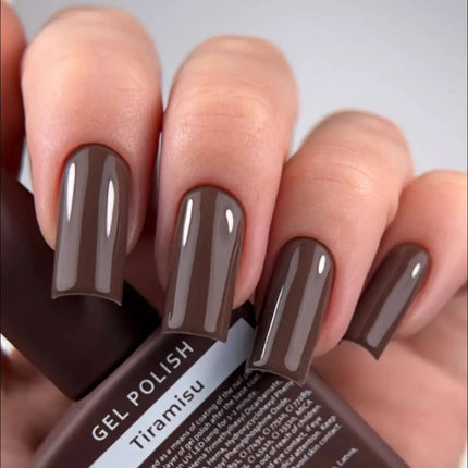HEYLOVE Gel Polish Tiramisu 15ml - Dark Chocolate