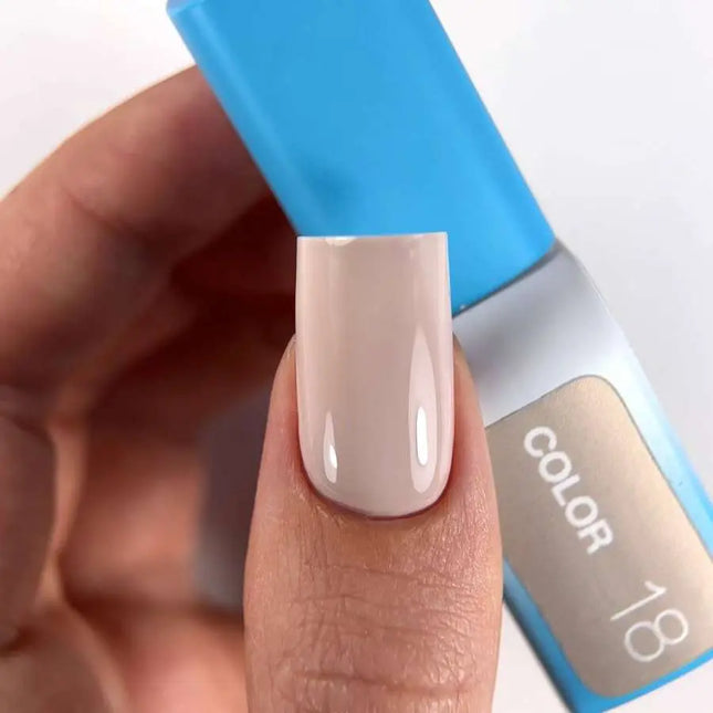 Luna Βερνίκι Τζελ №018 Χρώμα Cold Beige 13ml