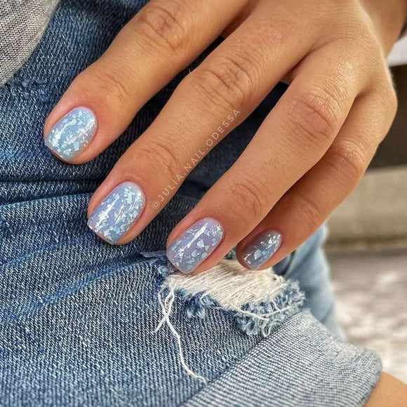Saga Leaf Base №01 Vivid blue with silver foil 9ml