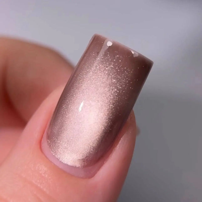 Saga Cat Eye Space №6 Platinum 10ml