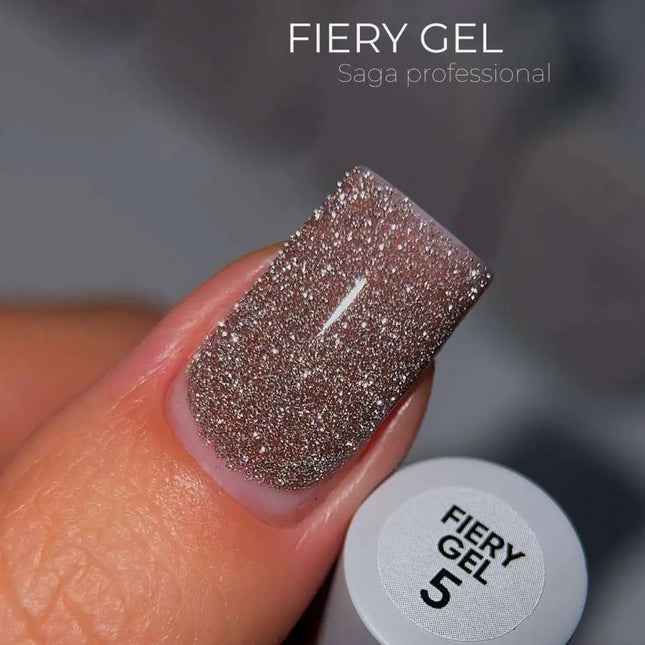 Saga Φλογερό Βερνίκι Gel №05 Ανοιχτό Bole 10ml