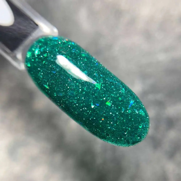 Saga Fiery Gel Polish №36 Emerald with foil 9ml