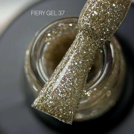 Saga Fiery Gel Polish №37 Light Gold 9ml